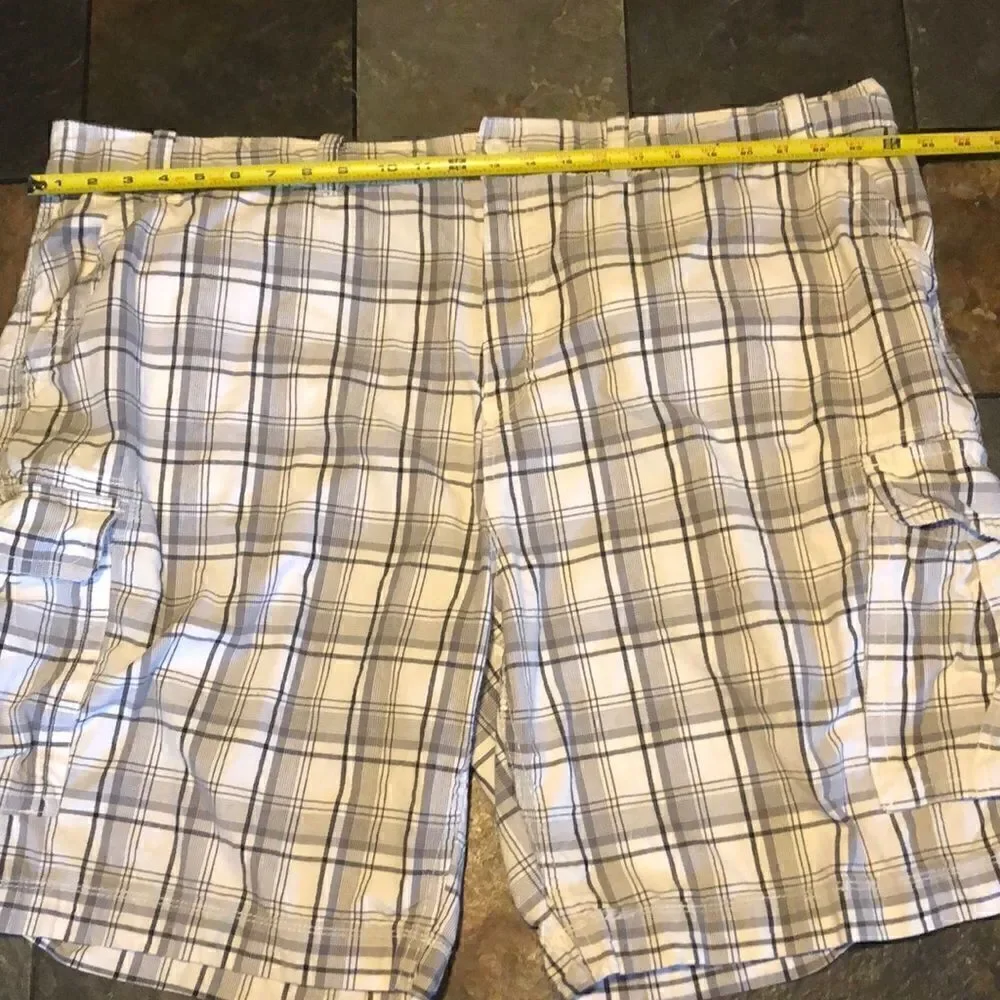 Foundry Supply Company Men’s Plaid Cargo Shorts size 50
